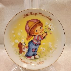 𝅺VINTAGE Avon Precious Moments 5" Plate 1982 Mothers Day VTG